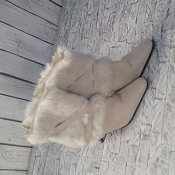 Pierre Dumas Shoes - Pierre Dumas 3 Inch Heel Boots with Faux Fur Cream